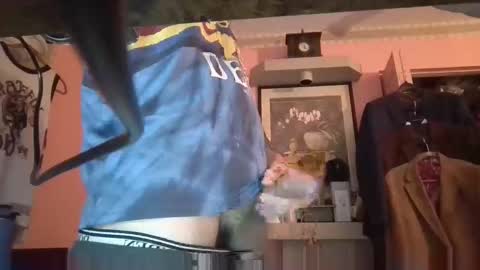 jaws online show from November 19, 5:51 am