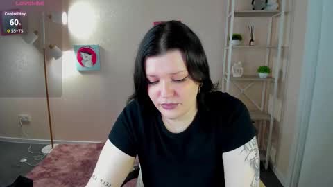 Snapshot of polly__mayer chatting on September 25, 8:21 am Polly online show from September 25, 8:21 am