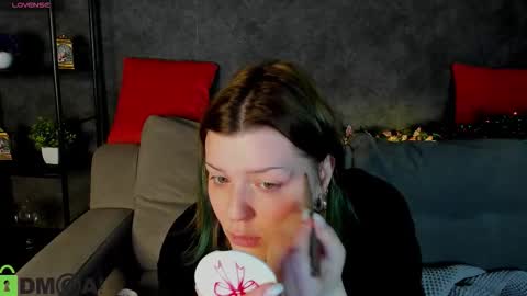 Polly online show from January 10, 1:22 am