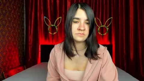 Polly online show from April 11, 6:40 am