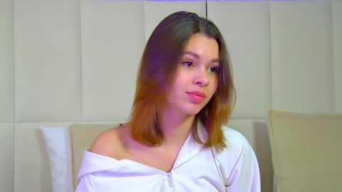 Snapshot of pollylanders chatting on March 12, 9:55 am Polly online show from March 12, 9:55 am