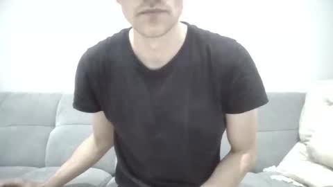 polsenos online show from October 3, 7:05 am