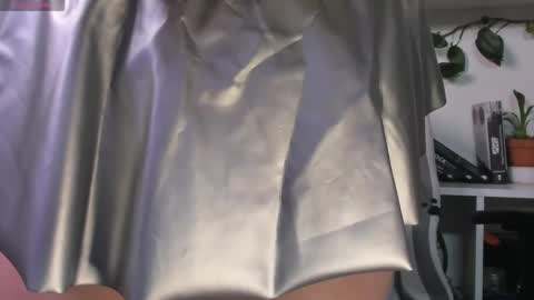 ponchik_ponponchik online show from June 1, 6:42 pm
