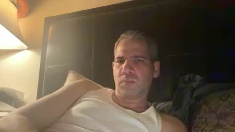 Snapshot of ponchynyc chatting on October 4, 10:51 pm PONCH online show from October 4, 10:51 pm