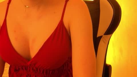 April online show from January 18, 6:06 pm