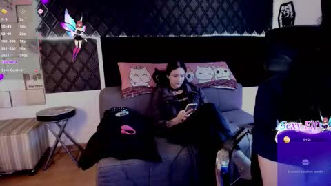 Ravena Rozz online show from February 3, 9:08 pm