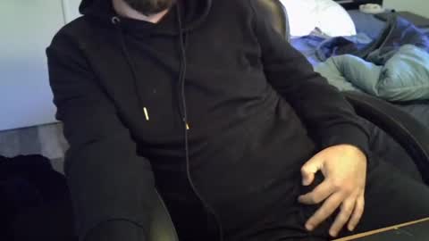 pralg online show from October 12, 2:42 pm