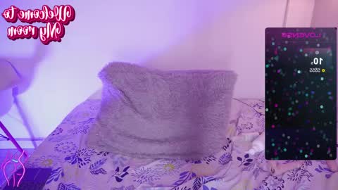  PRECIOUS  online show from December 5, 2:47 am