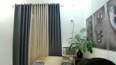 ur hot and wet precious online show from April 1, 8:59 am