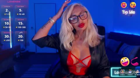 Victoria online show from September 12, 11:40 pm