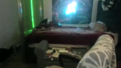 Yasmine pretty online show from April 3, 3:57 am