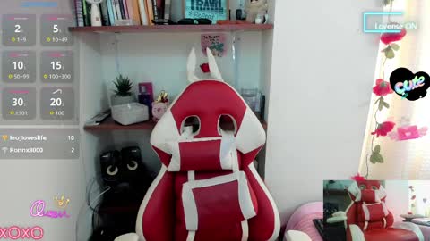 Lisa online show from April 2, 7:21 pm