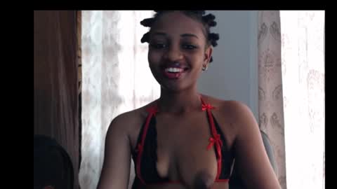Pretty ebonygirl2 online show from February 27, 10:19 am