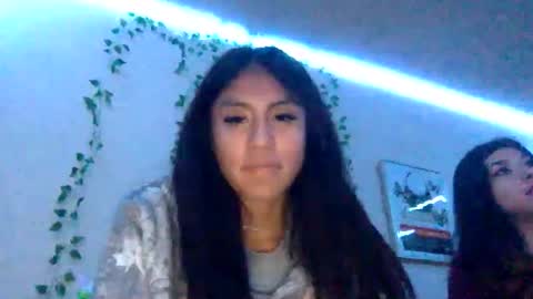 pretty_girl828687 online show from October 9, 4:51 am