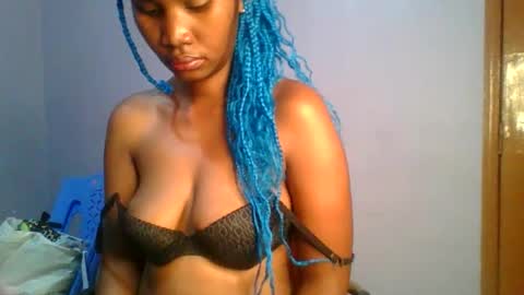 pretty_leilah online show from January 16, 5:16 am