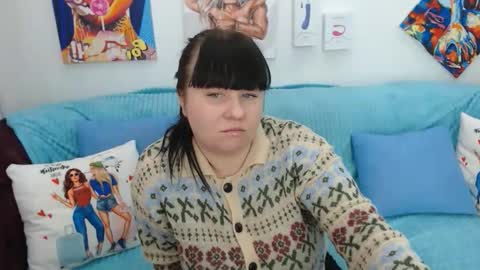 pretty_malika online show from March 4, 5:37 am