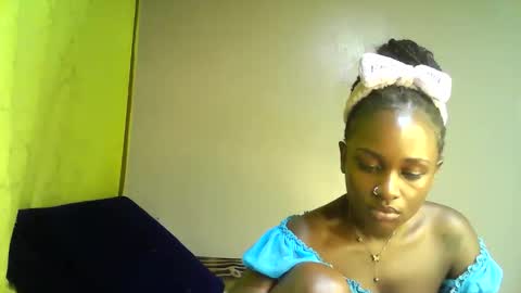 Moh online show from November 9, 7:27 pm