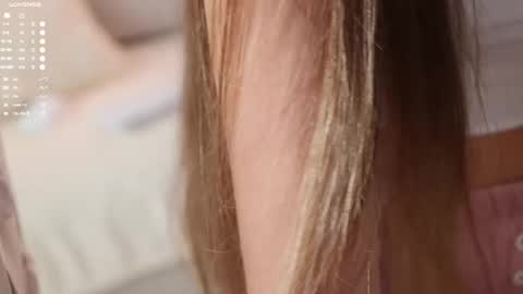 Elina online show from September 25, 7:26 am