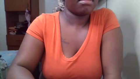 pretty_shila online show from March 12, 9:29 pm