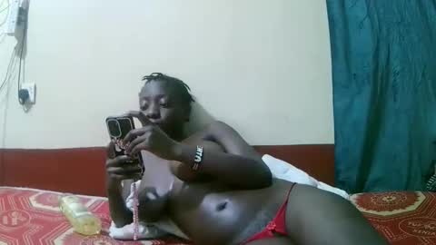 pretty_tiffany1 online show from December 4, 7:13 pm