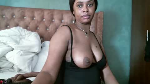 zii online show from May 24, 7:04 am