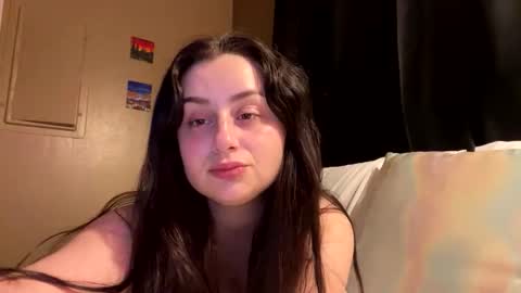 prettybaby22 online show from November 28, 5:15 am