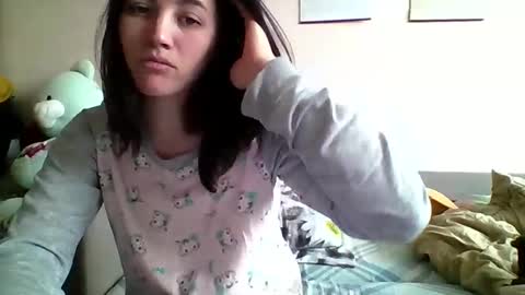 Bella online show from April 20, 8:50 am