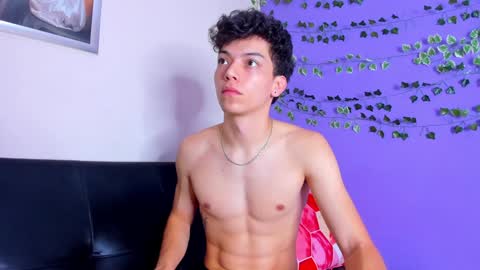 Enzo  Denis online show from January 29, 6:39 pm