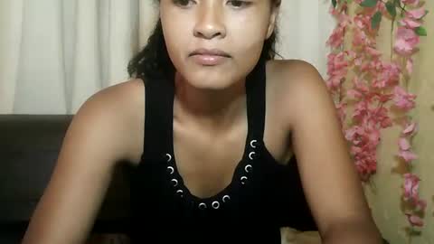 prettychoux online show from March 11, 8:17 am