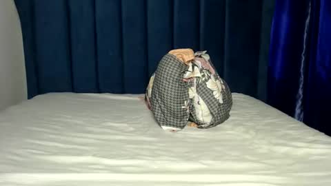 Mary online show from November 15, 9:55 am