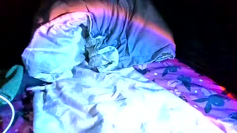 prettyma online show from February 18, 7:10 am