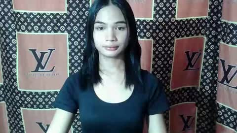 prettykhelcy online show from February 6, 3:21 am