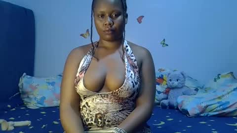 prettymel1 online show from May 26, 6:14 pm