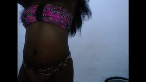 mia online show from December 15, 4:30 am