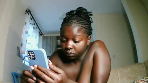 prettyreen online show from October 17, 4:49 am