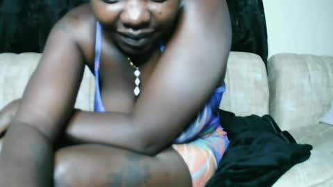 prettyreen online show from March 1, 6:00 pm