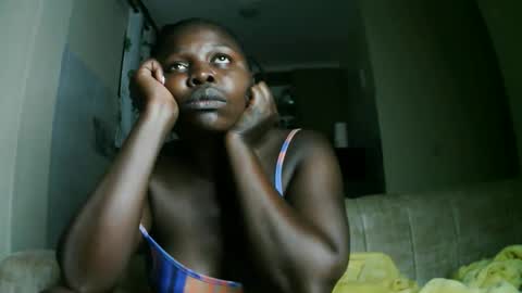 prettyreen online show from October 13, 4:09 pm