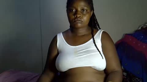 prettyriss online show from March 29, 1:24 pm