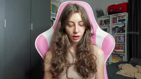 Sophie  next stream will be at Monday  i will wait you guys  online show from February 4, 9:02 am