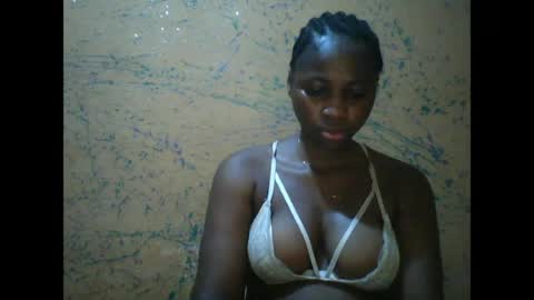 prettyxxpac online show from April 18, 6:43 pm