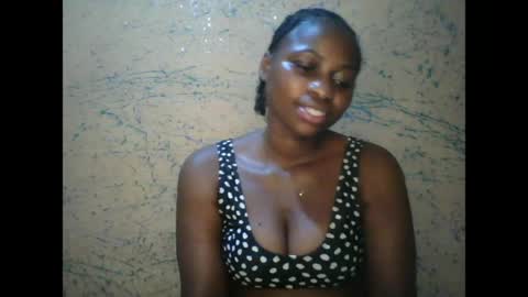 prettyxxpac online show from April 17, 2:25 am