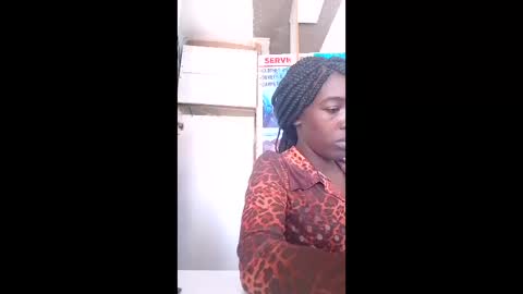 prettyzuzu online show from February 2, 10:22 am