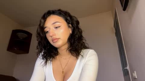 Sofi online show from December 1, 12:25 pm