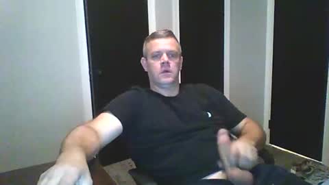 Snapshot of primetimeride chatting on October 26, 3:51 am primetimeride online show from October 26, 3:51 am