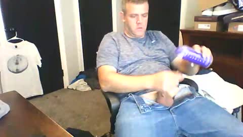 Snapshot of primetimeride chatting on October 22, 5:58 pm primetimeride online show from October 22, 5:58 pm