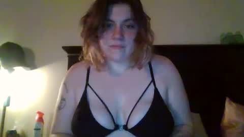 princ3ssp3ach2 online show from July 18, 10:01 pm
