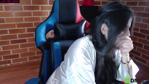 Leia online show from December 3, 6:19 pm