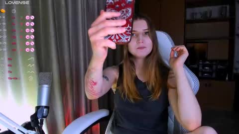 princessaalicc online show from December 17, 3:30 pm