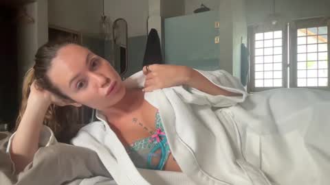 Snapshot of princessbbgirl chatting on October 30, 10:54 pm princessbbgirl online show from October 30, 10:54 pm