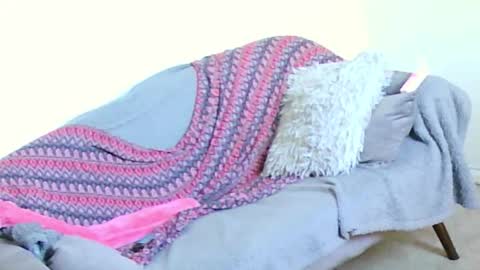 KCGREY online show from October 21, 7:57 am